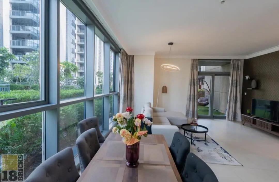 Apartment Luxury Spacious 1 Bedroom In Creek Dubai