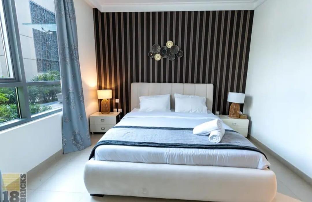 Apartment Luxury Spacious 1 Bedroom In Creek