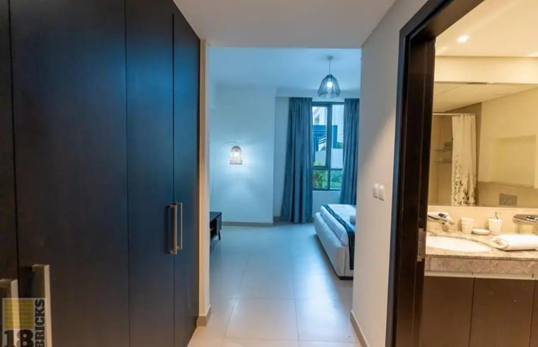 Luxury Spacious 1 Bedroom In Creek Dubai
